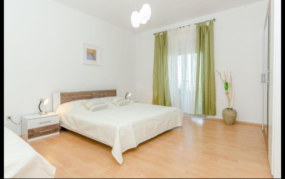 Maiden Apartments โตรกีร์ ภายนอก รูปภาพ