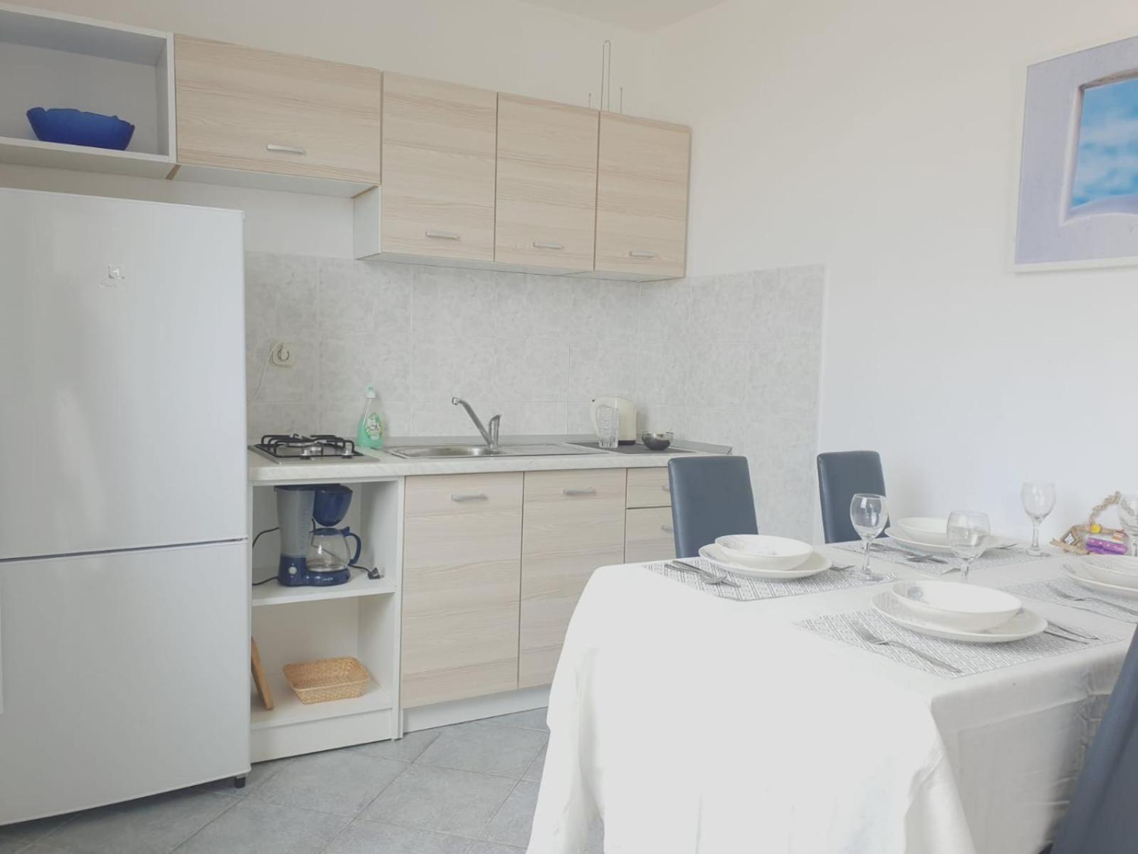 Maiden Apartments โตรกีร์ ภายนอก รูปภาพ