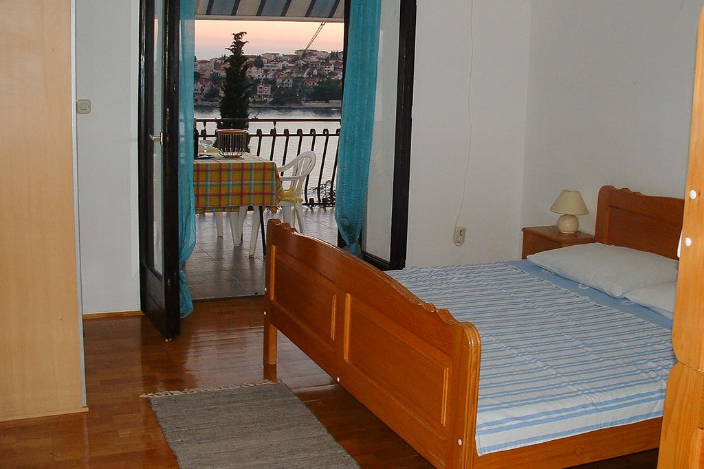 Maiden Apartments โตรกีร์ ห้อง รูปภาพ