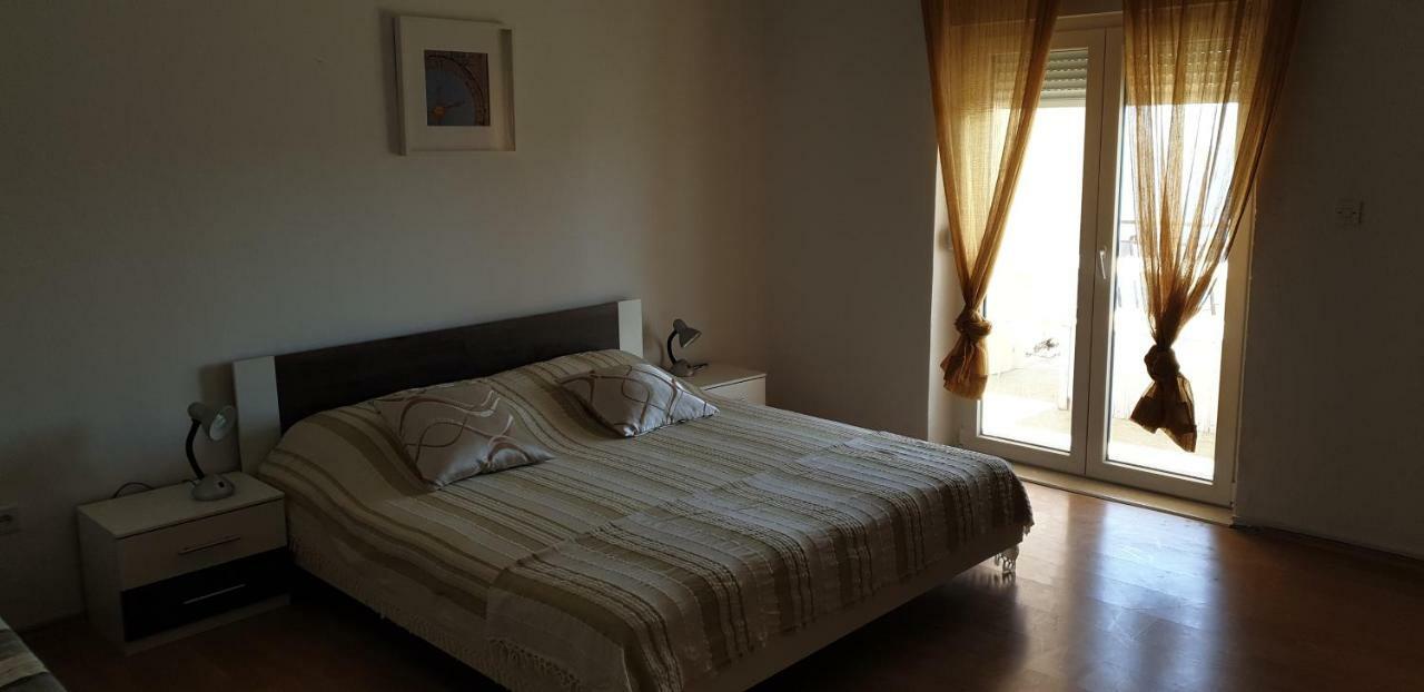 Maiden Apartments โตรกีร์ ภายนอก รูปภาพ